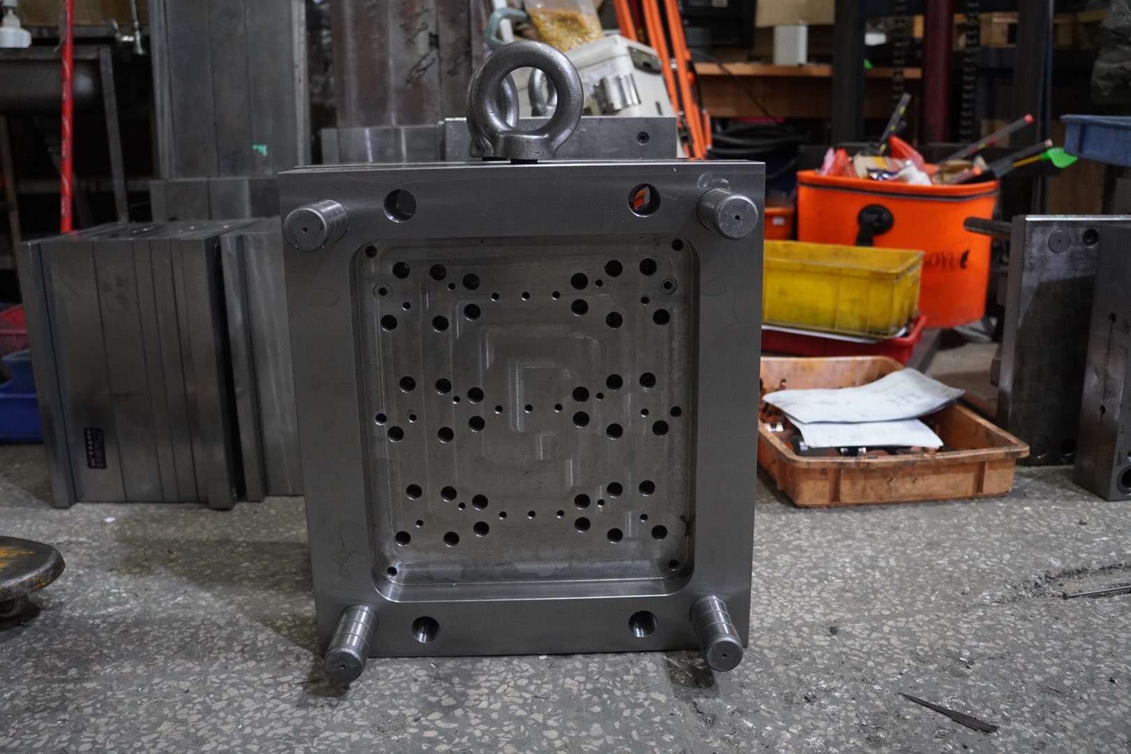 SMC compression mold design tooling tips troubleshooting