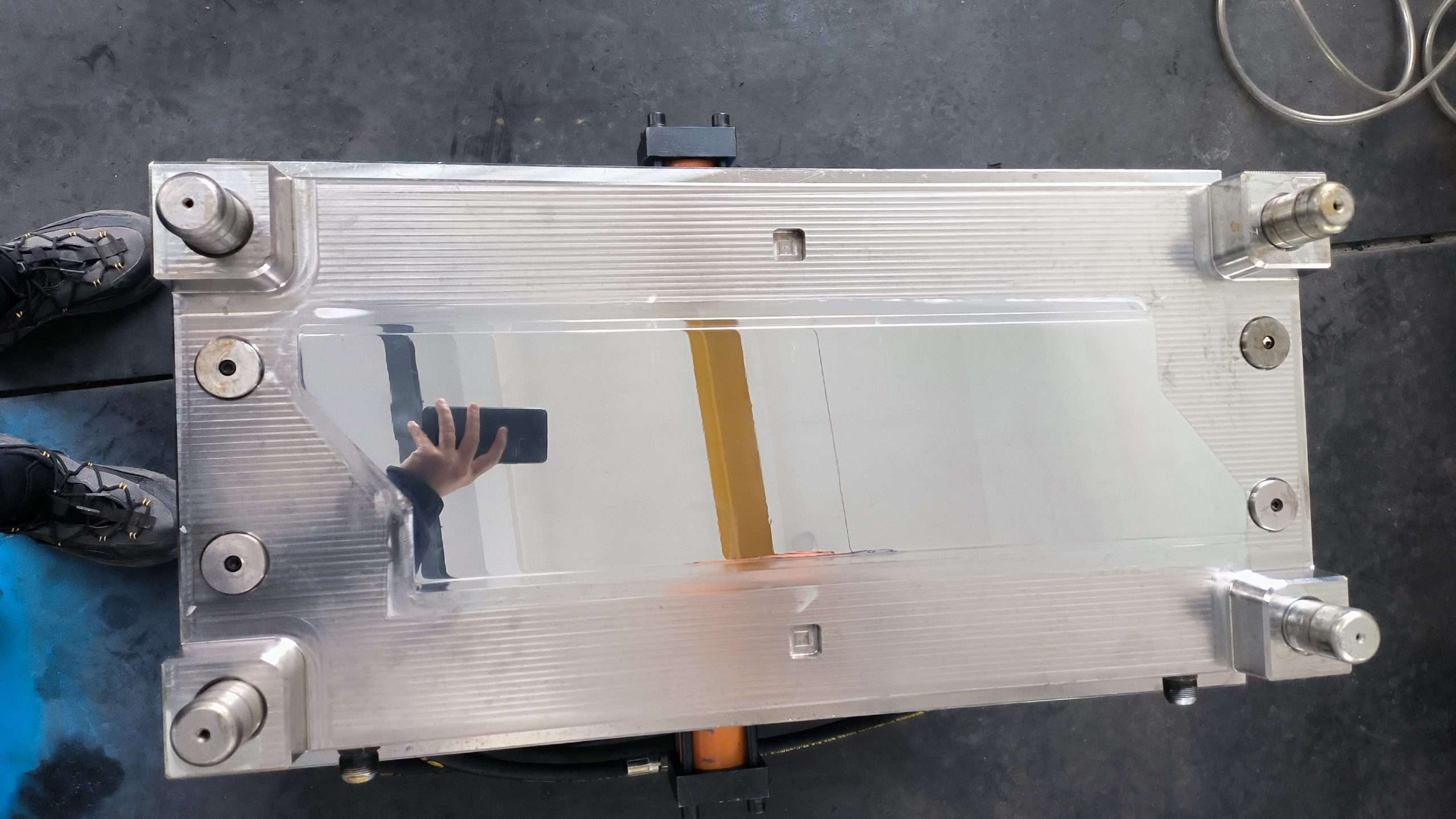 SMC compression mold mirror polish cavity surface finish